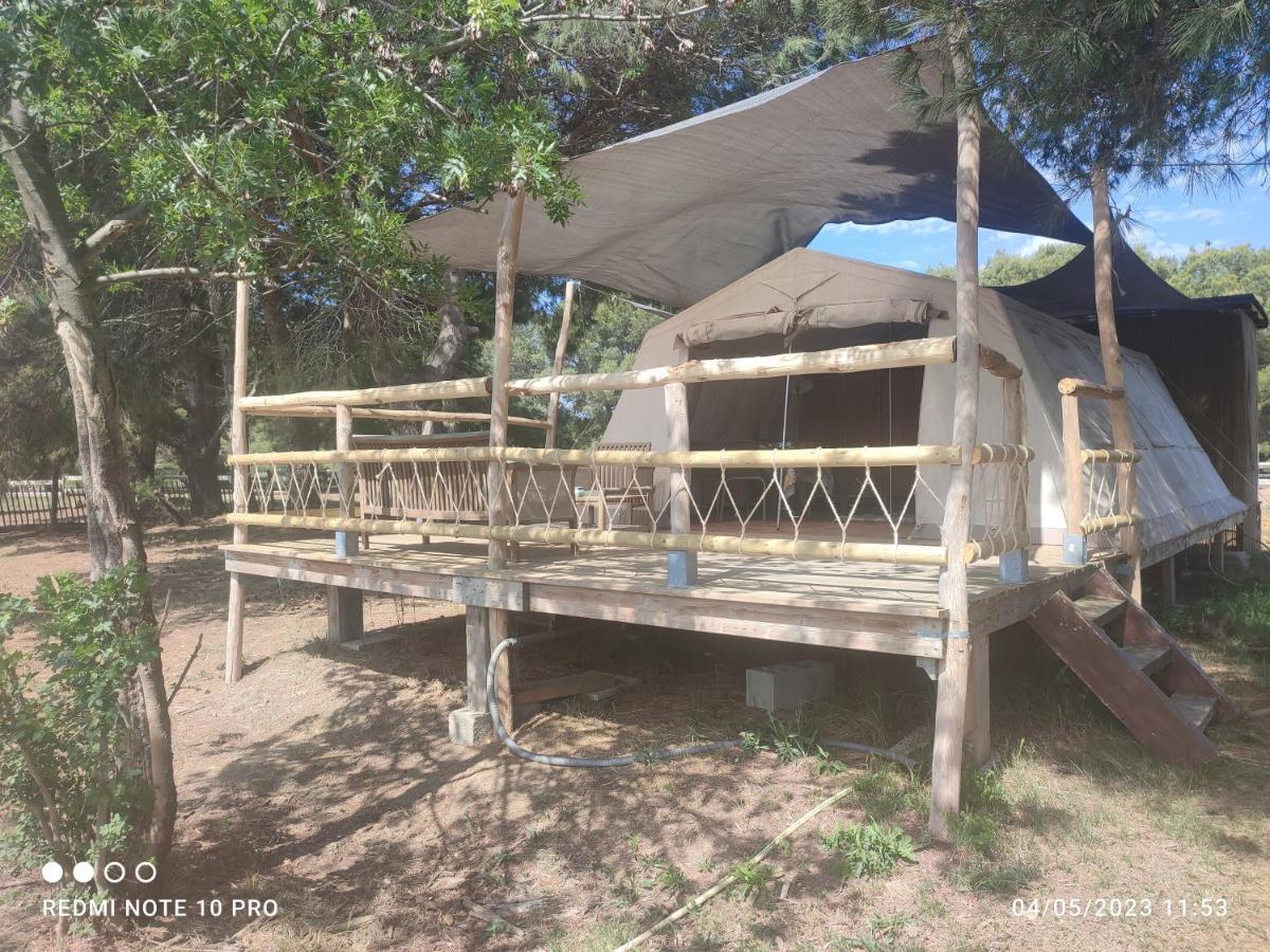 Analaya Villa Vias Luaran gambar