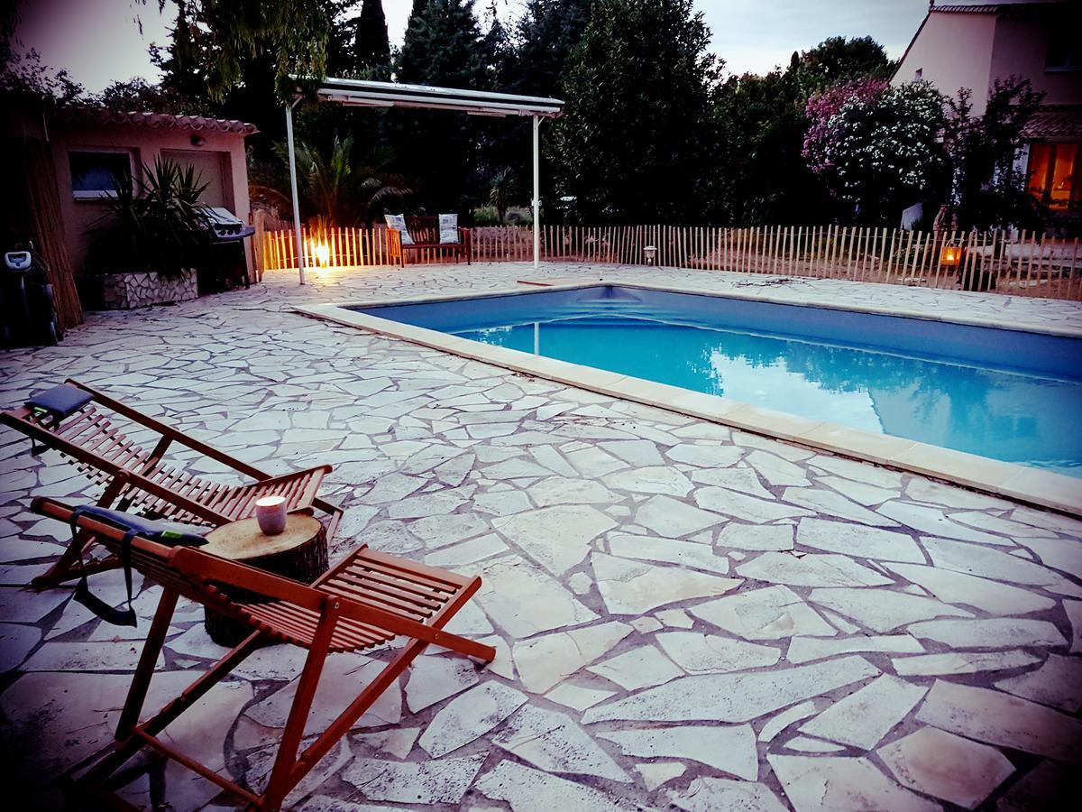 Analaya Villa Vias Luaran gambar
